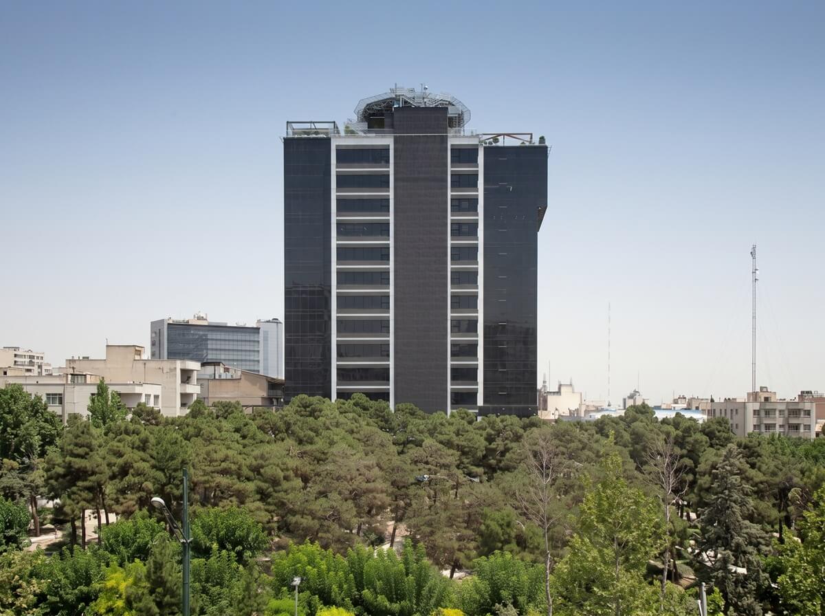 ساختمان مرکزی هلدینگ گلرنگ (ساعی)